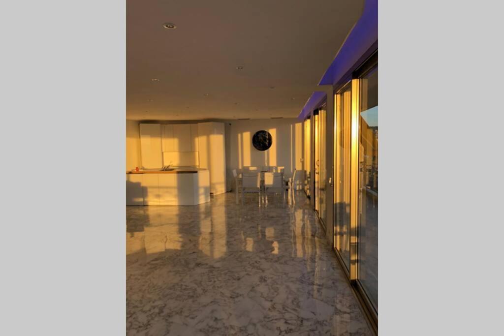 Promenade Des Anglais Amazing Sea View 140M2 3Br Niza Exterior foto